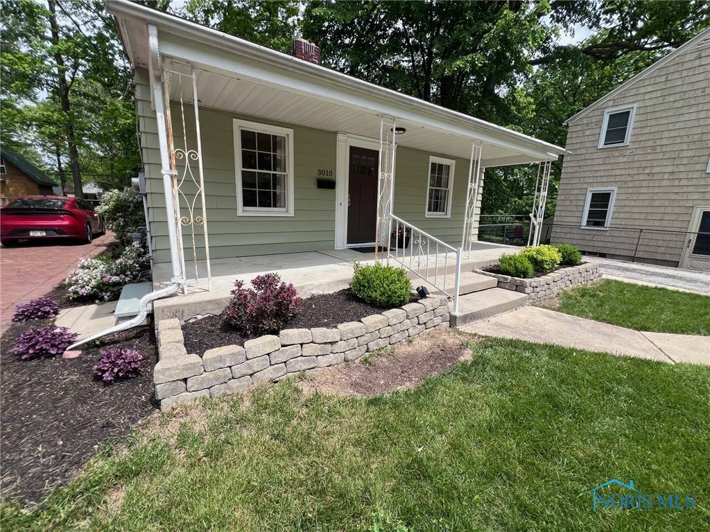 Toledo, OH 43614,3010 Oxbridge DR