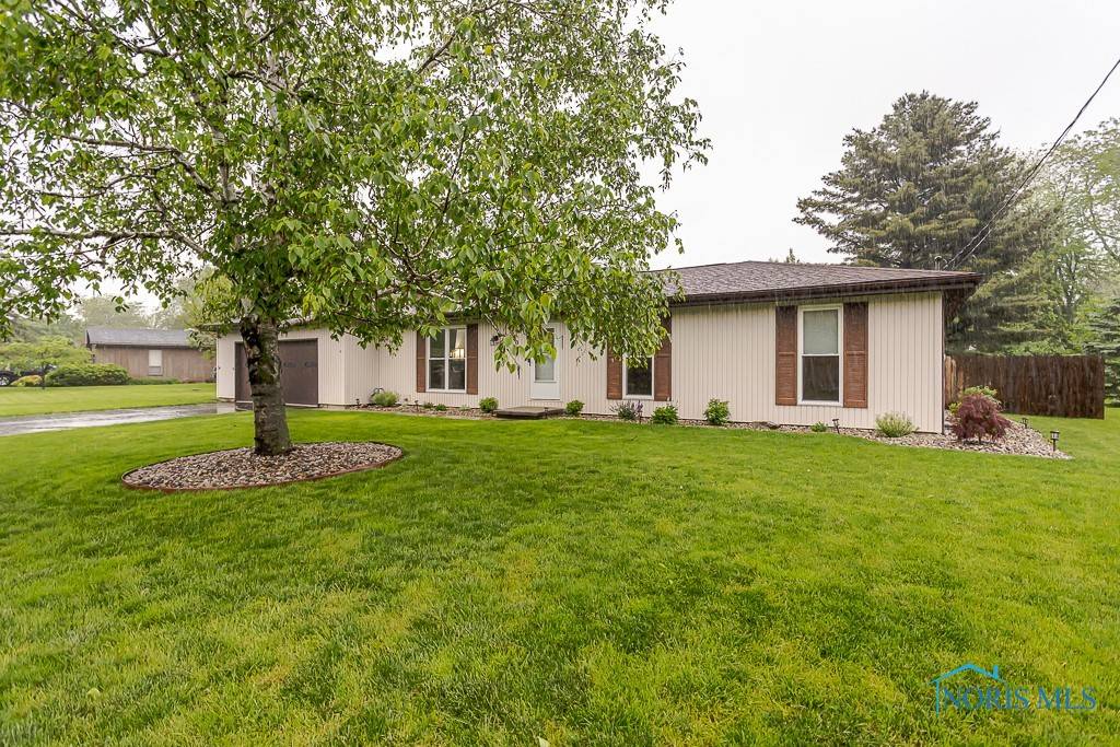 Bowling Green, OH 43402,510 N Wintergarden RD