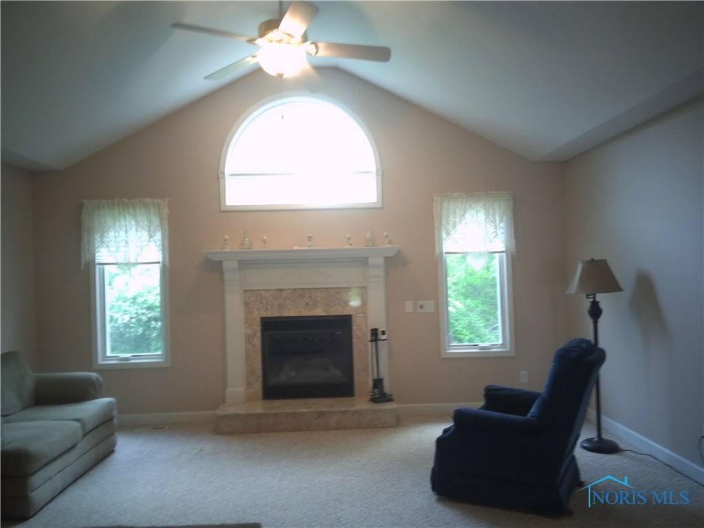 Defiance, OH 43512,610 Chinook DR