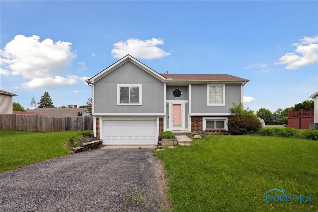 Maumee, OH 43537,513 Bay River CT