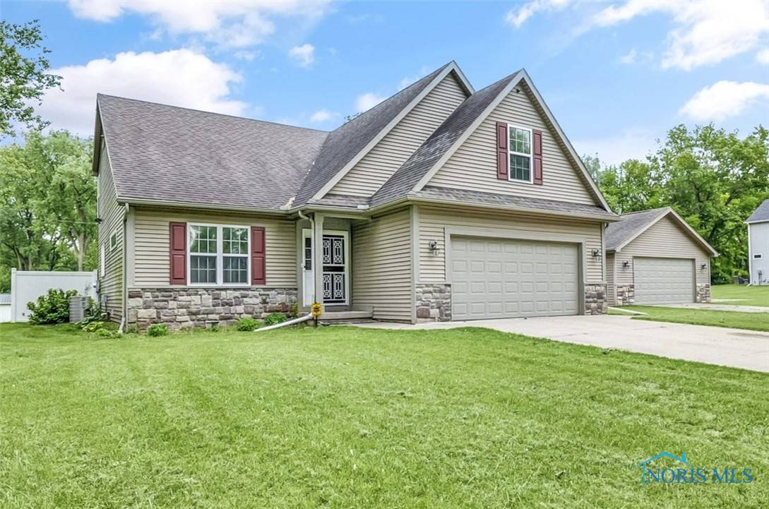 Holland, OH 43528,307 Beatty DR