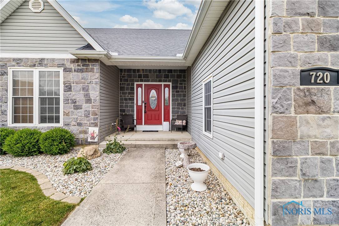 Gibsonburg, OH 43431,720 S Westfield DR