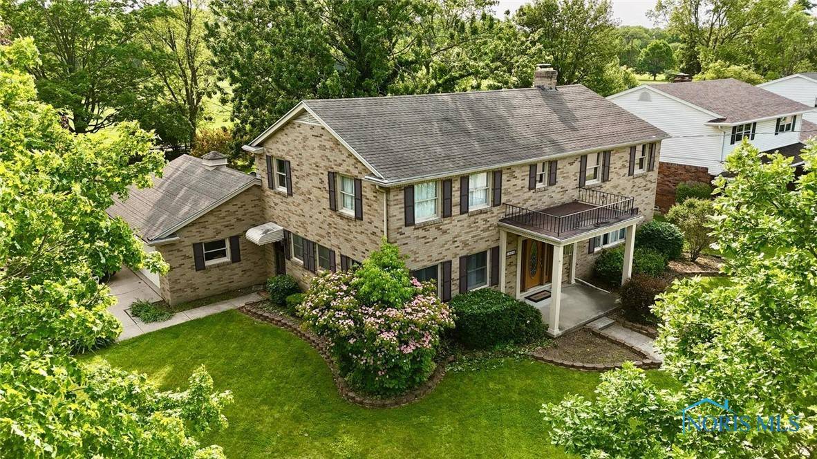 Toledo, OH 43614,2016 Pinelawn DR