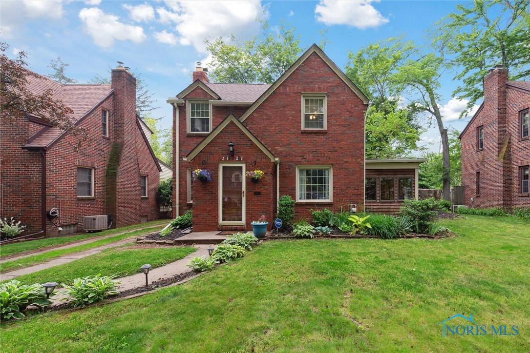 Toledo, OH 43606,3127 Drummond RD