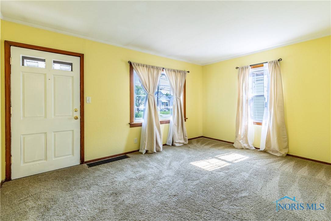 Toledo, OH 43612,1205 Slater ST