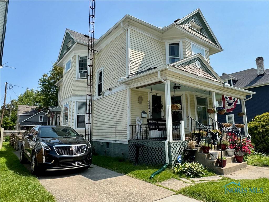 Toledo, OH 43609,422 Western AVE