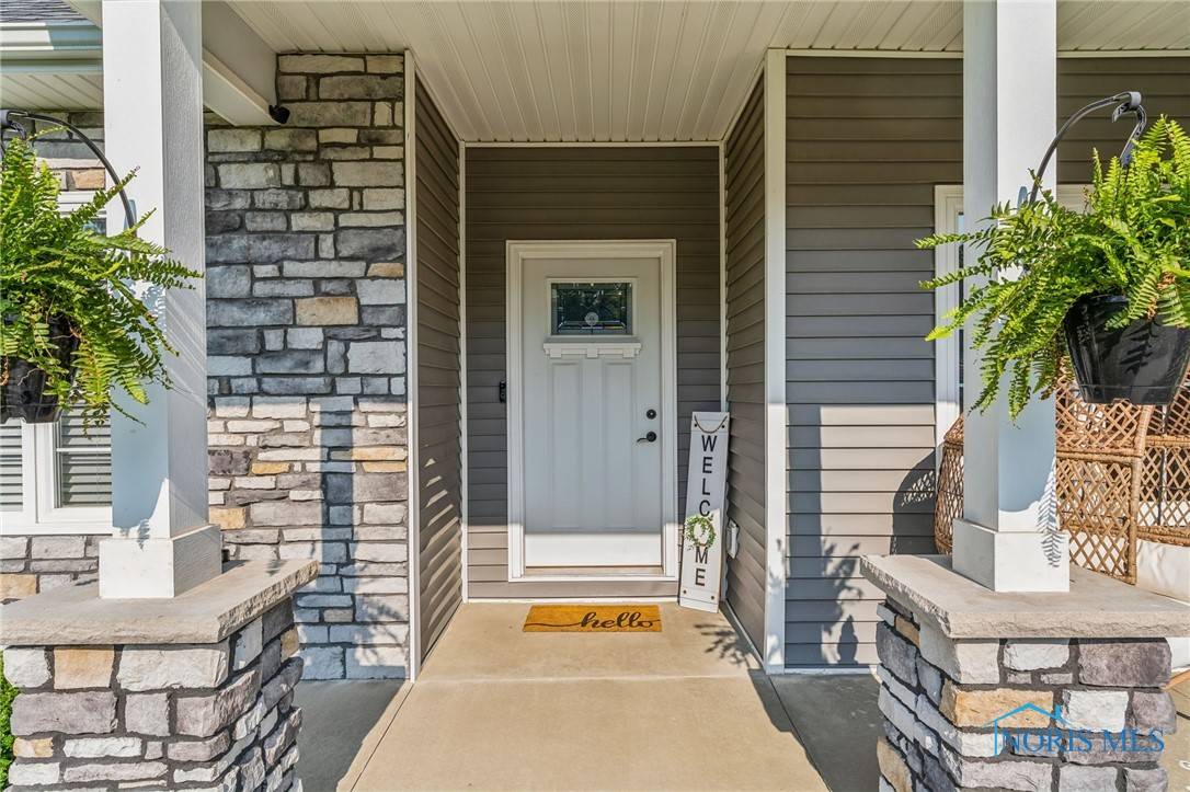 Wauseon, OH 43567,1209 Apache DR
