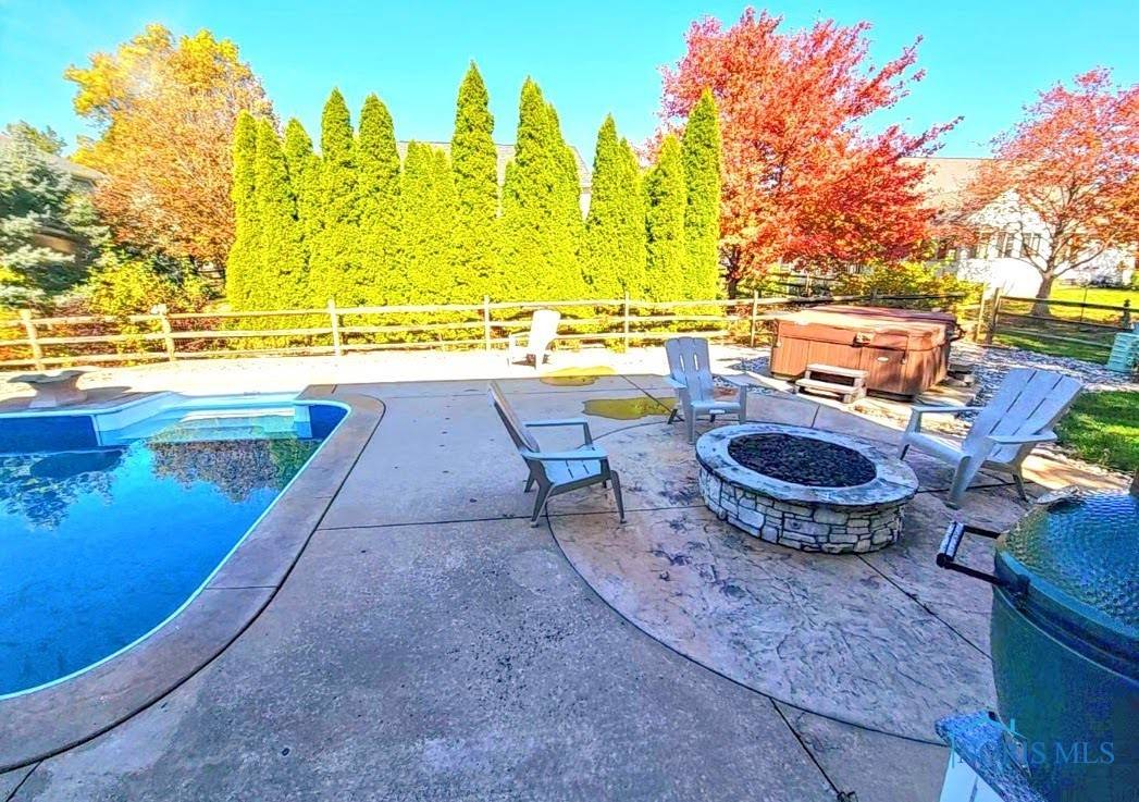 Rossford, OH 43460,1232 Grassy CT