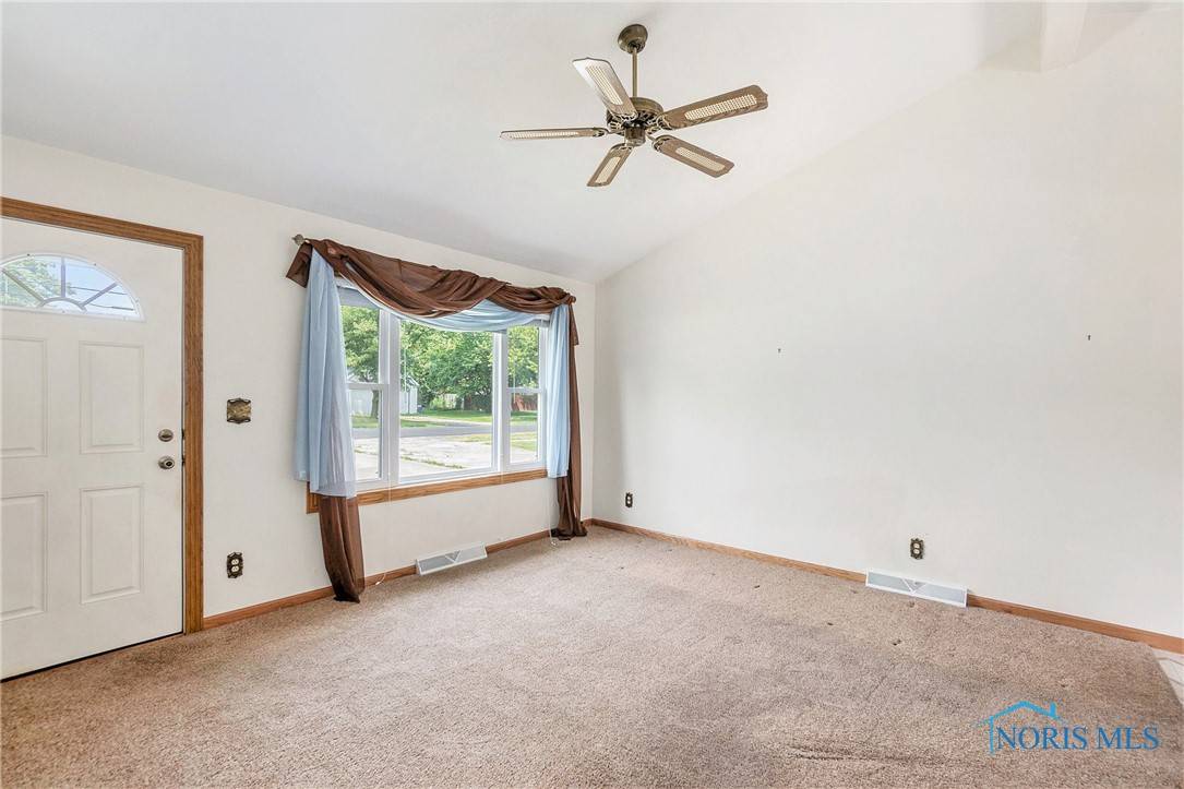 Toledo, OH 43623,3913 Mcgregor LN