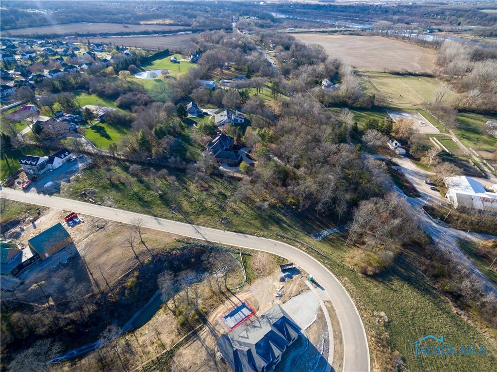 Perrysburg, OH 43551,486 Delaware DR