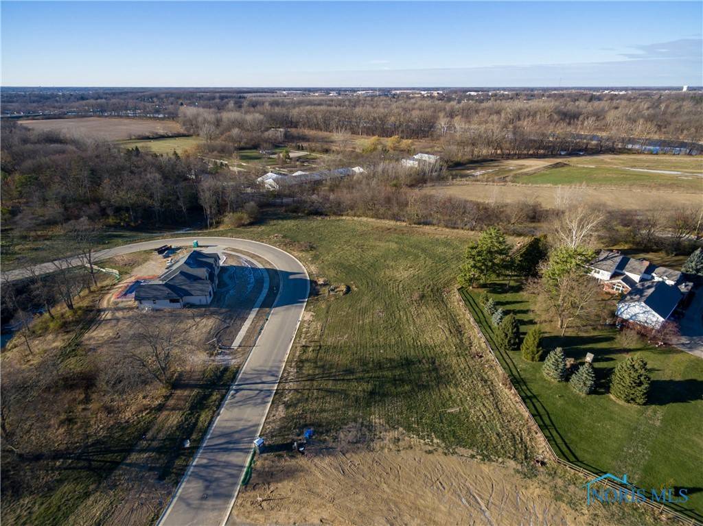 Perrysburg, OH 43551,430 Delaware DR