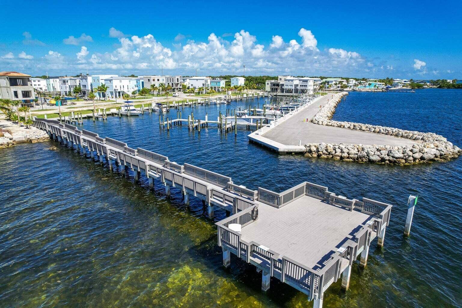 Key Largo, FL 33037,94825 Overseas HWY  #122