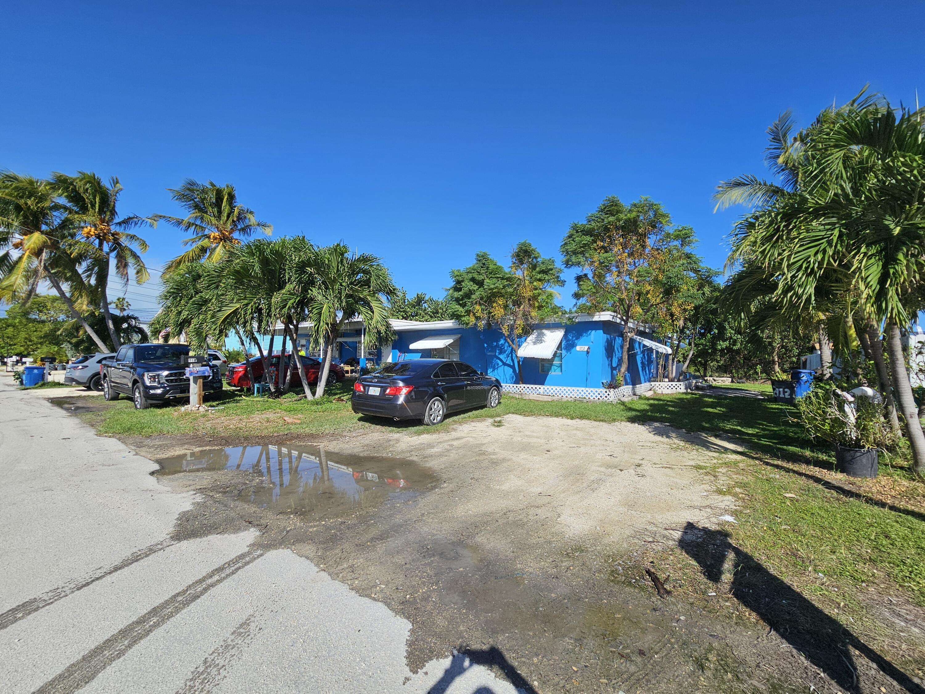 Marathon, FL 33050,908 66Th ST