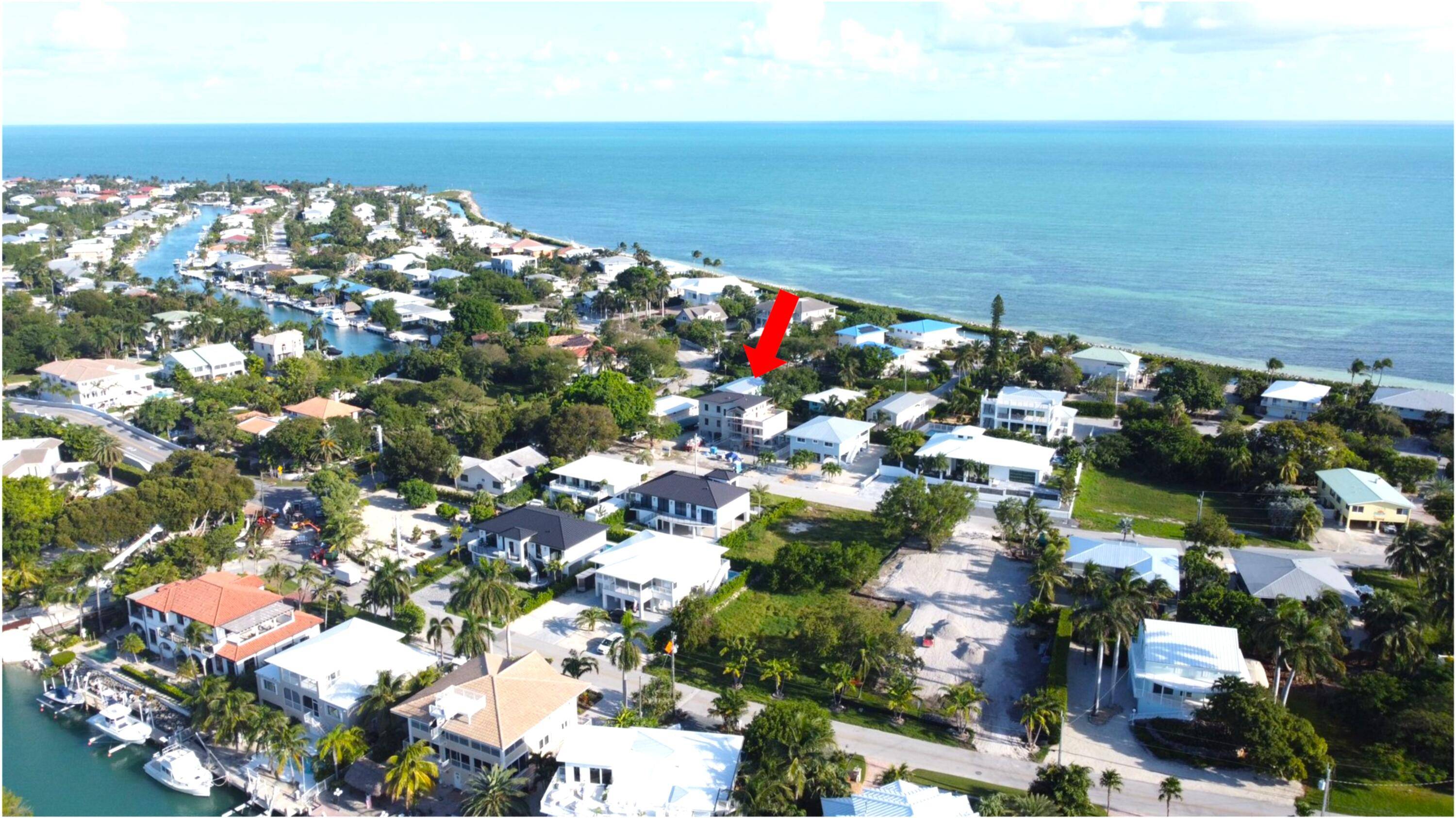 Duck Key, FL 33050,212 Schooner LN