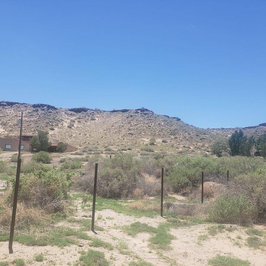 Albuquerque, NM 87121,2820 Mesa De Romero SW