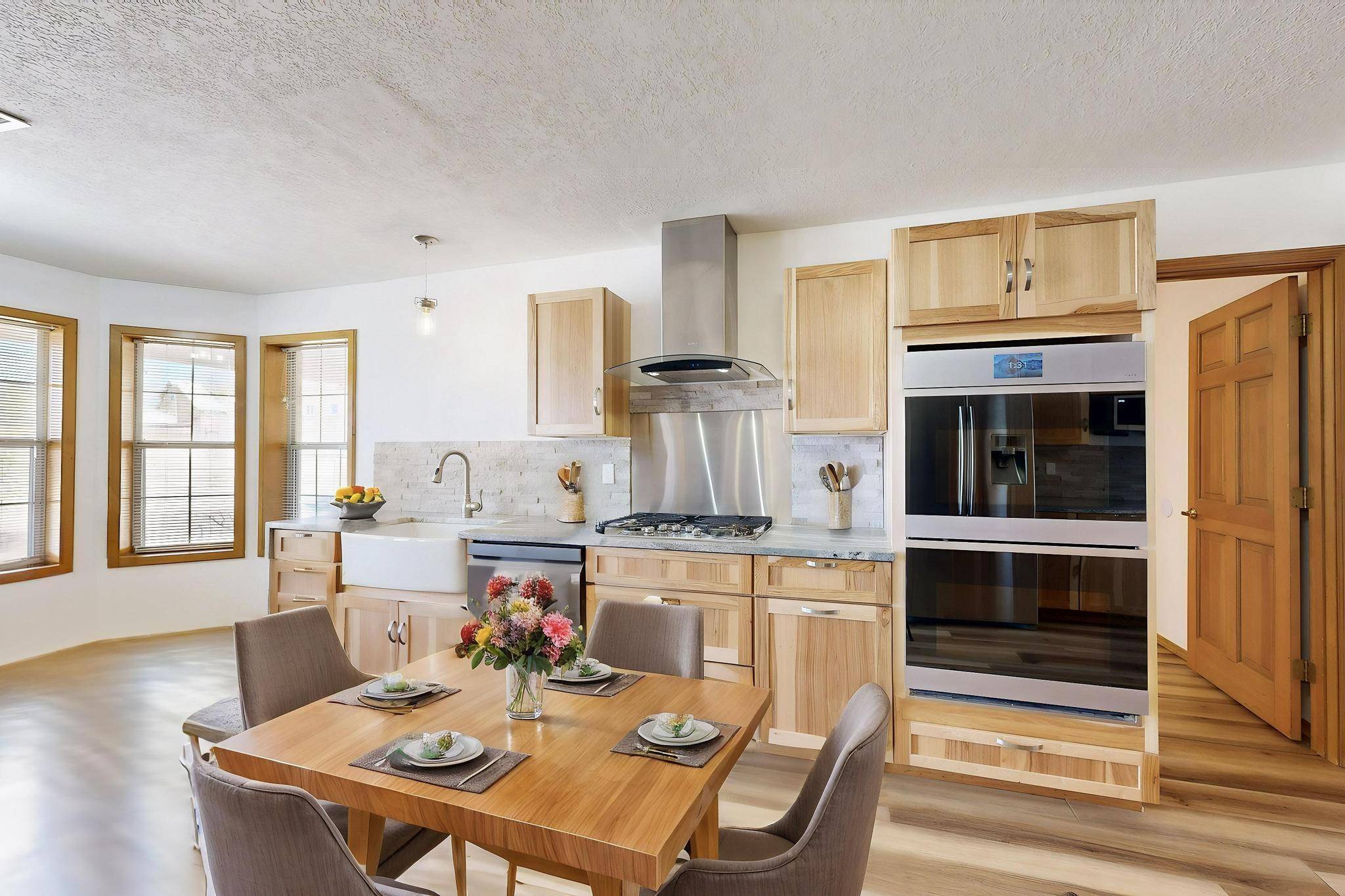 Albuquerque, NM 87122,11407 Coronado AVE NE