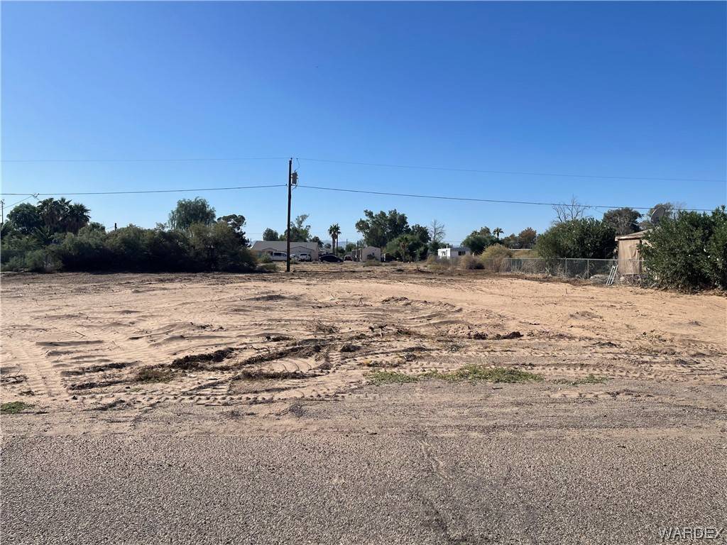 Mohave Valley, AZ 86440,2202 E Cabot DR