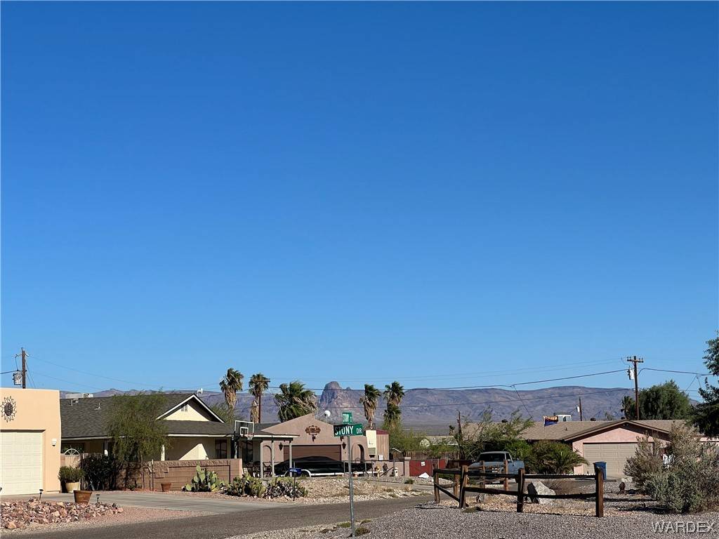 Fort Mohave, AZ 86426,5721 S Stony DR