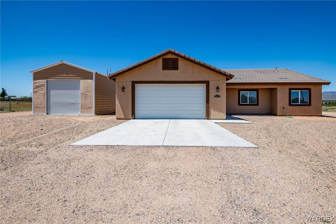 Kingman, AZ 86409,3945 N Rainbow DR