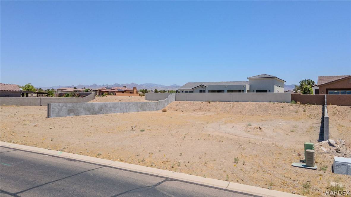 Fort Mohave, AZ 86426,6394 S Via Tuscana