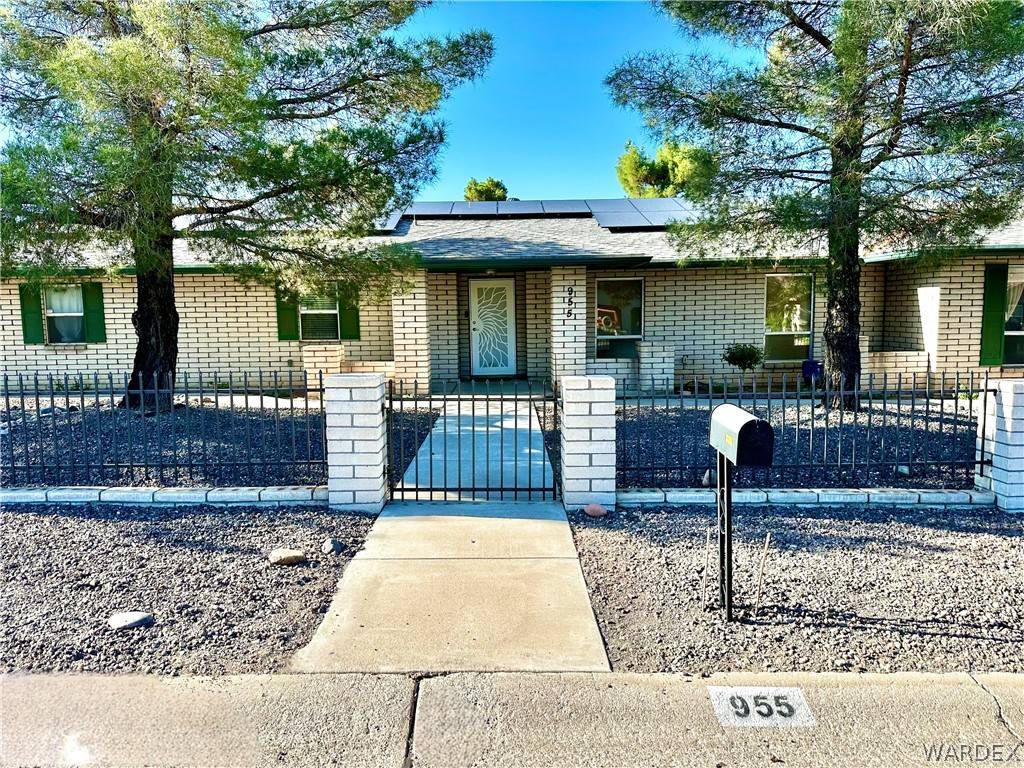 Kingman, AZ 86409,955 Palo Verde DR