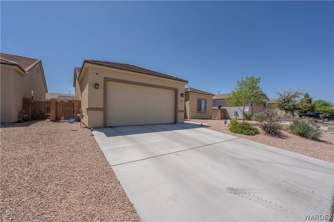 Kingman, AZ 86401,3728 Richie DR