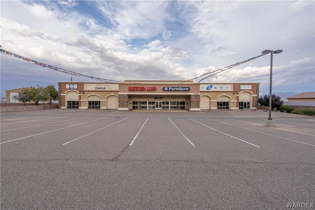 Kingman, AZ 86409,4290 Stockton Hill RD
