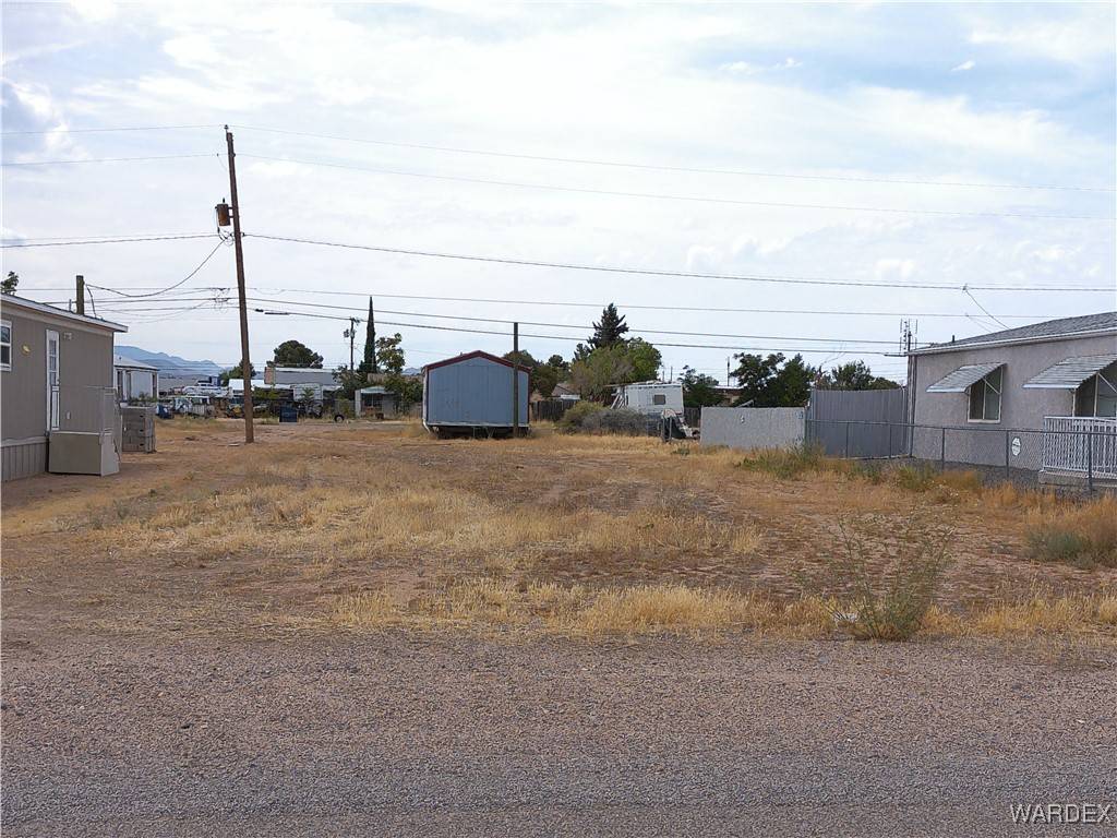 Kingman, AZ 86409,2320 E Neal AVE