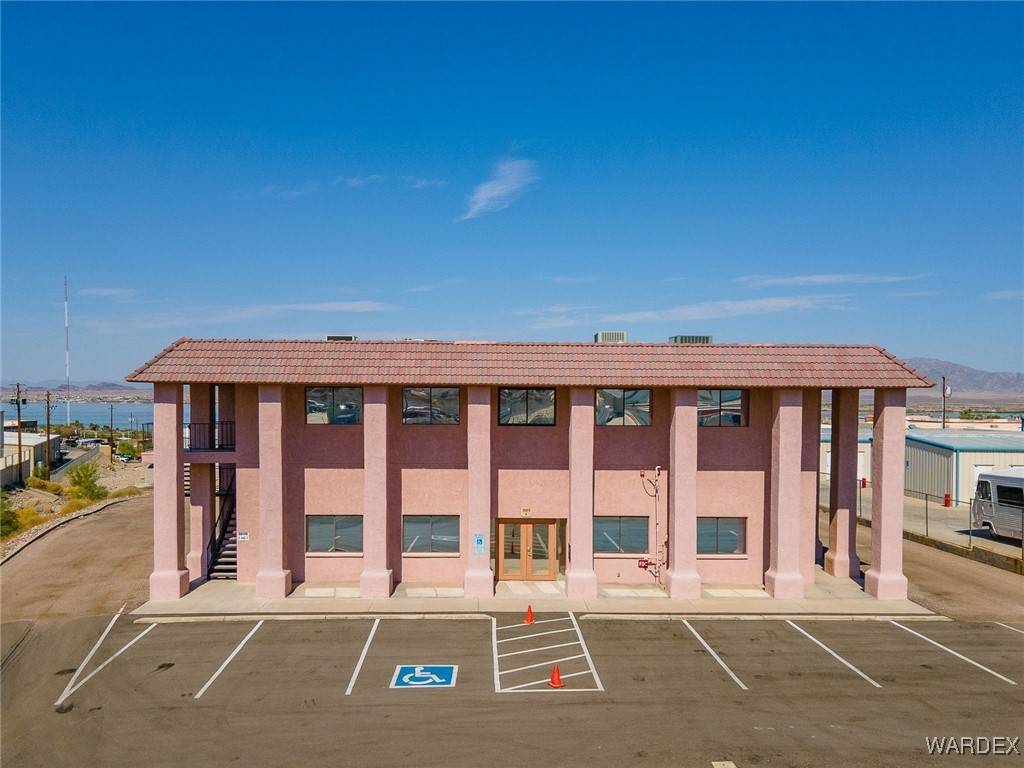 Lake Havasu, AZ 86404,1055 Empire DR