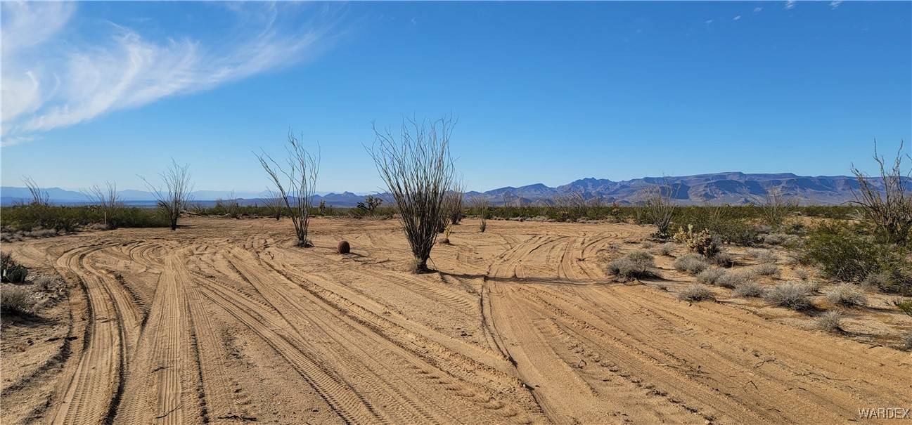 Yucca, AZ 86438,Lot 198 S Cortaro RD