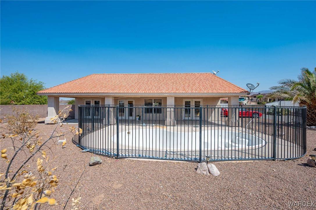 Bullhead City, AZ 86429,811 Sunburst PL