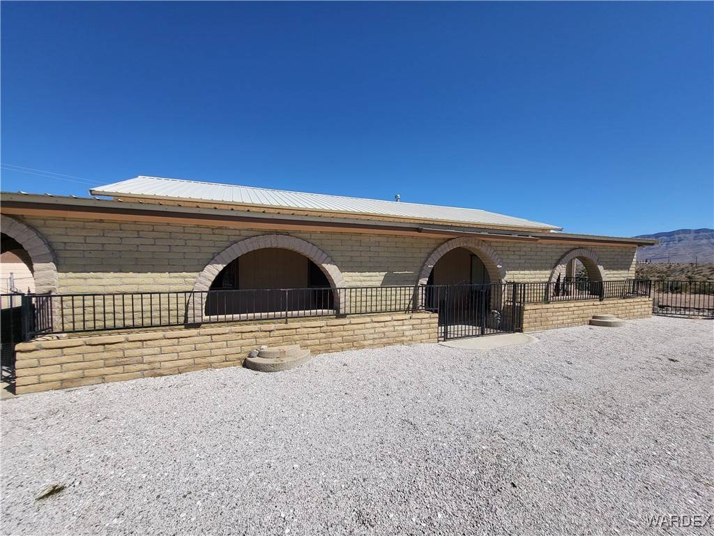 Meadview, AZ 86444,725 W Queen Tut DR #8