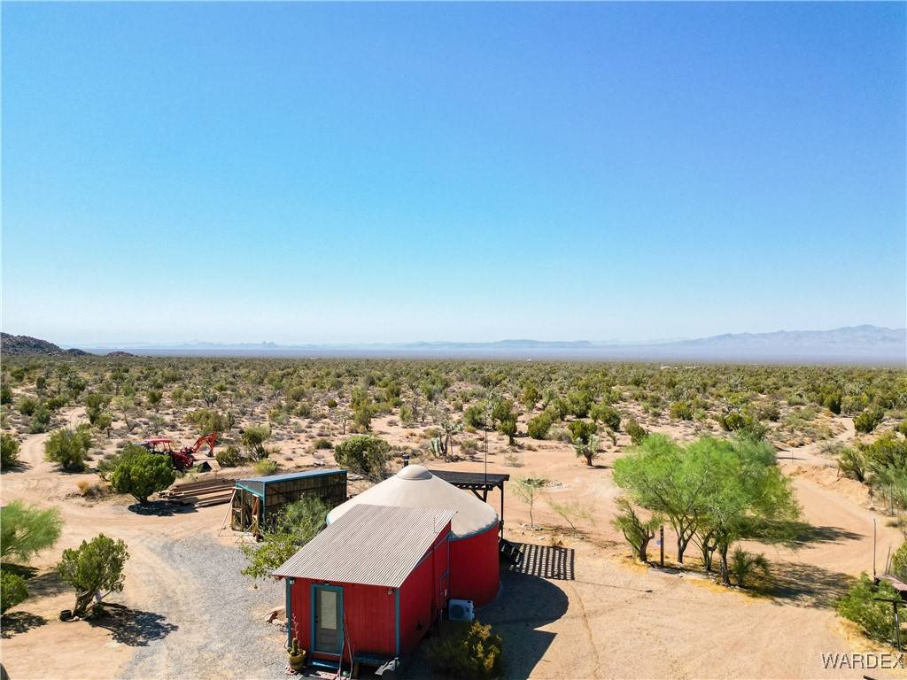 Yucca, AZ 86438,0 Mountain View DR
