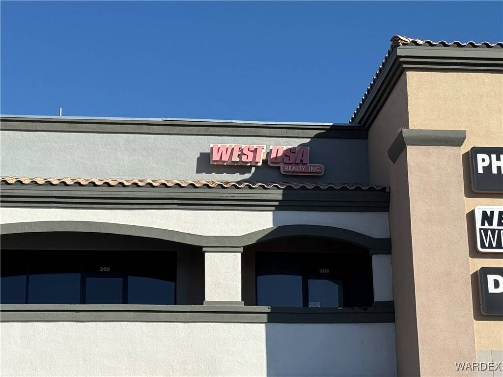Bullhead City, AZ 86442,2580 Highway 95 #206