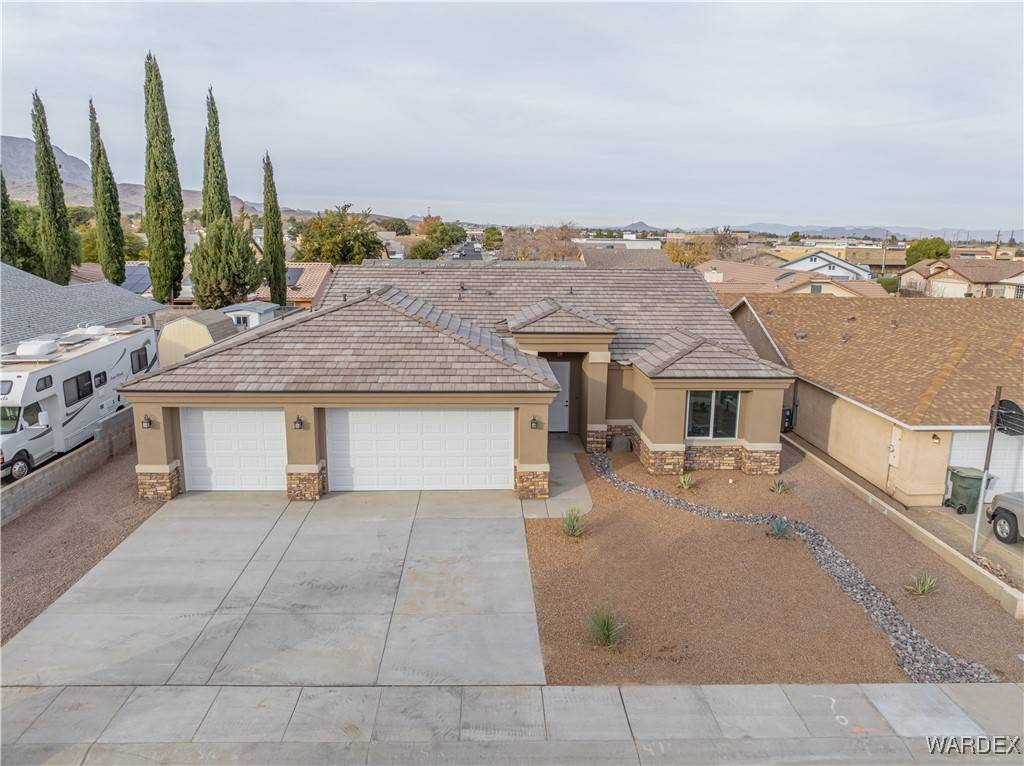 Kingman, AZ 86409,1735 Colby DR