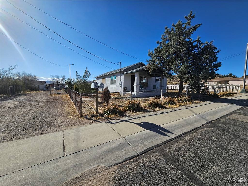 Kingman, AZ 86401,1702 Jefferson ST