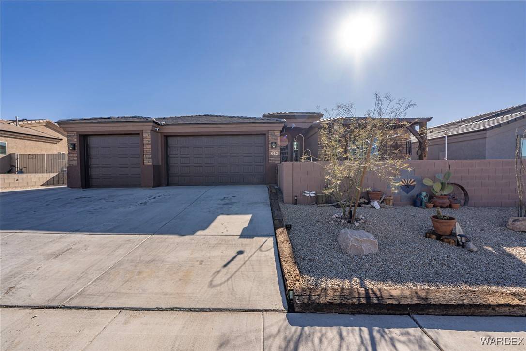 Kingman, AZ 86401,3334 Cherri AVE