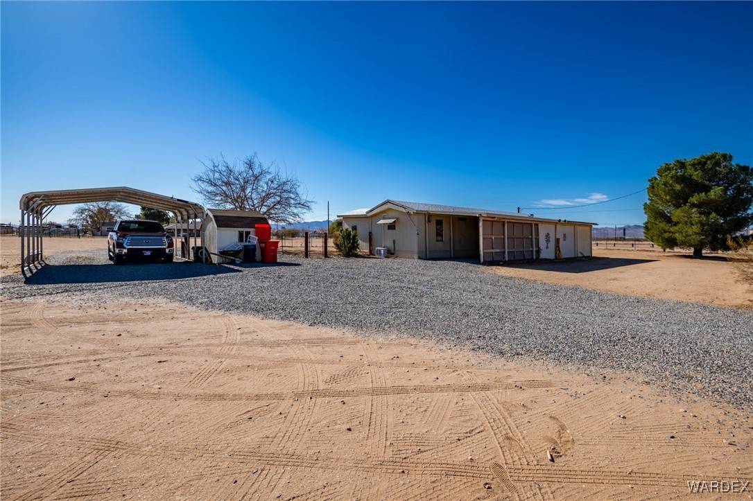 Golden Valley, AZ 86413,5486 W Chino DR