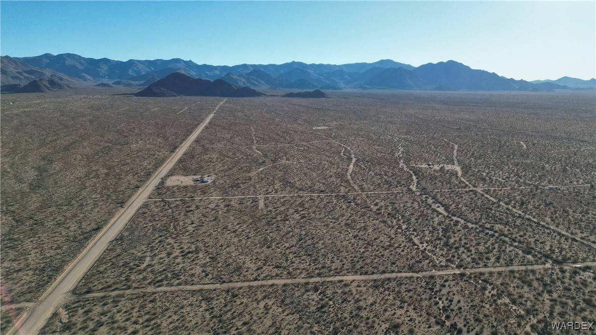 Yucca, AZ 86438,000 E Hondo DR