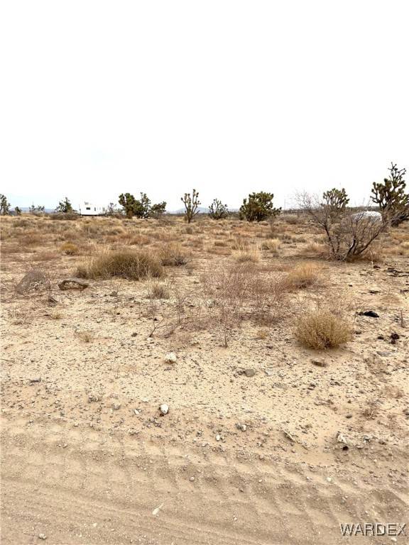 Dolan Springs, AZ 86441,327-06-050 N OCITILLA RD #4