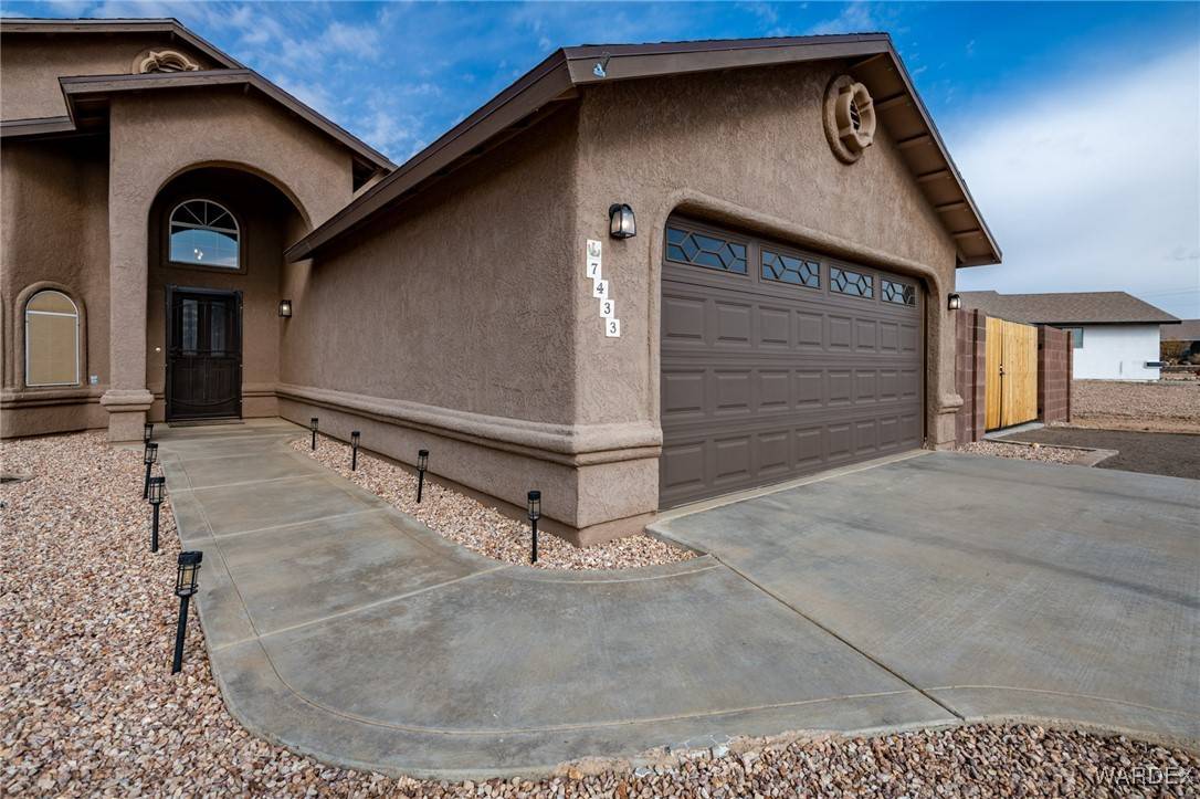 Kingman, AZ 86401,7433 E Dome Rock DR