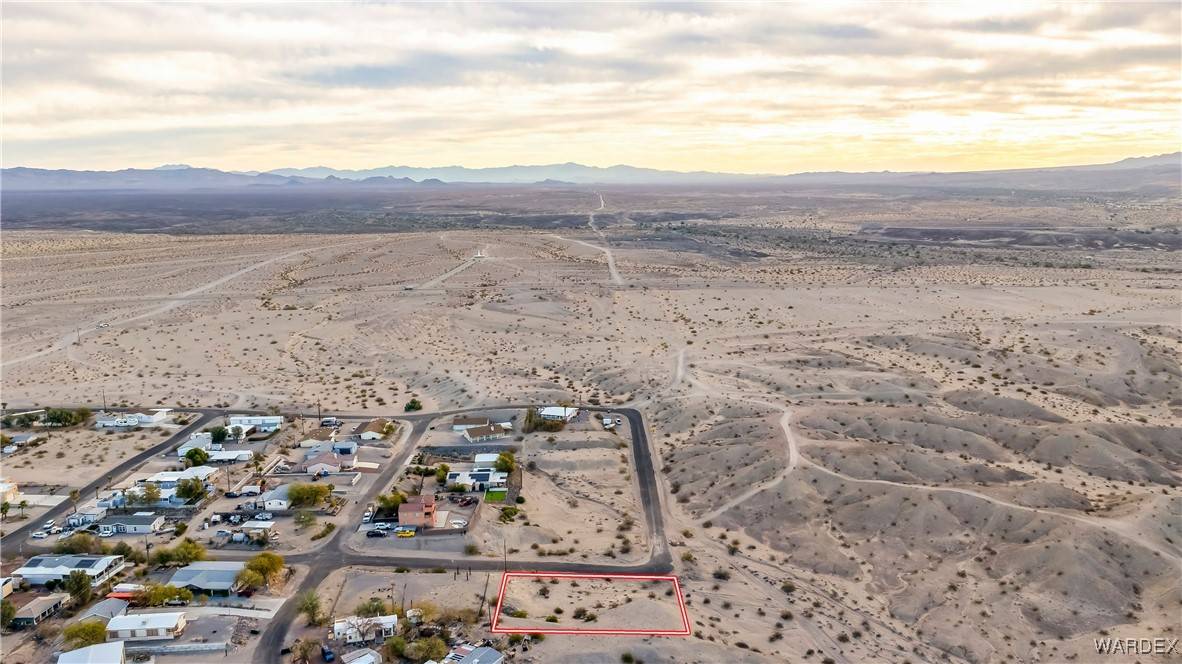 Topock, AZ 86436,13495 Zuni DR