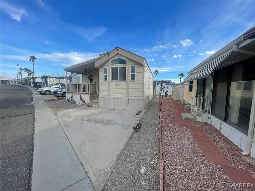 Bullhead City, AZ 86442,2000 Ramar #444 RD