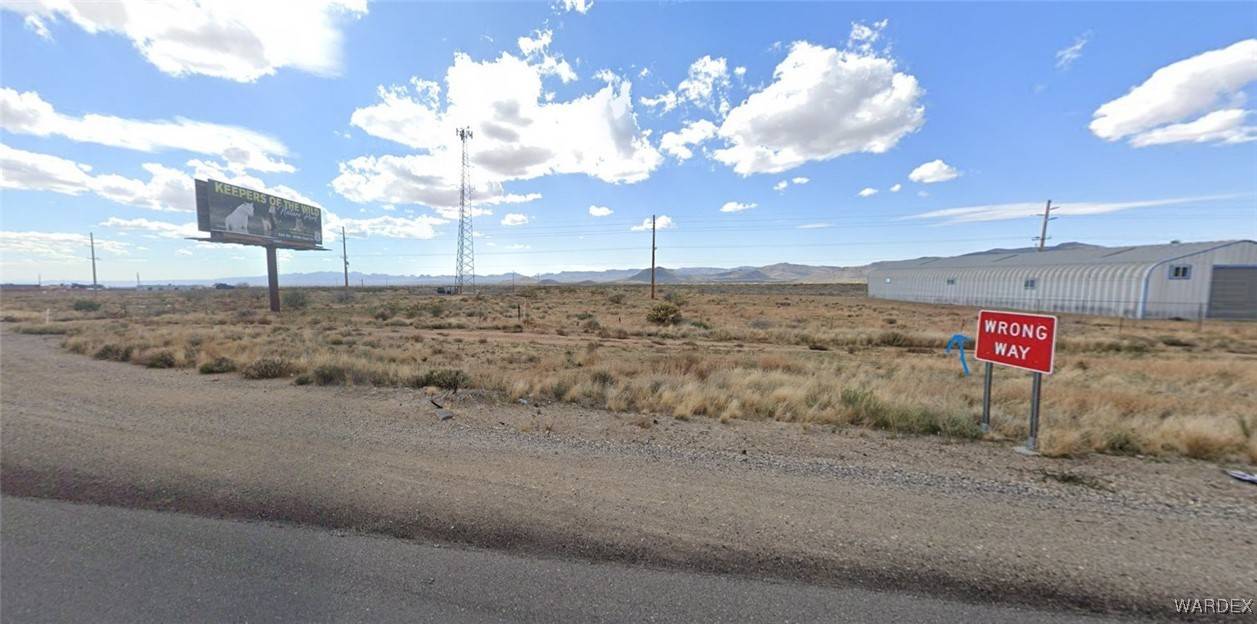 Golden Valley, AZ 86413,Lot 7 Hwy 93