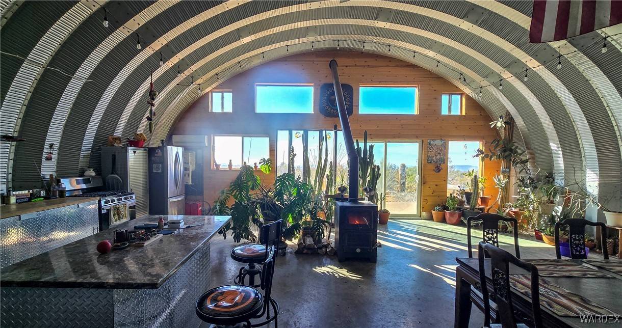Yucca, AZ 86438,6962 E Black Kettle DR