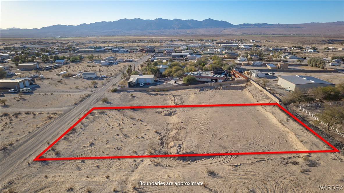 Fort Mohave, AZ 86426,1725 Schiffer RD