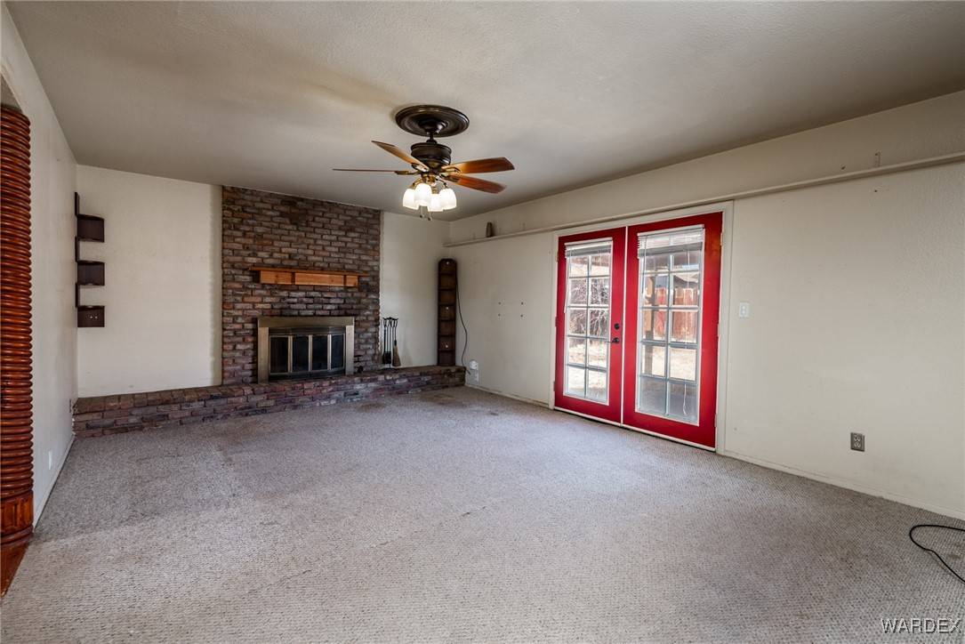 Kingman, AZ 86409,1045 Hillside DR