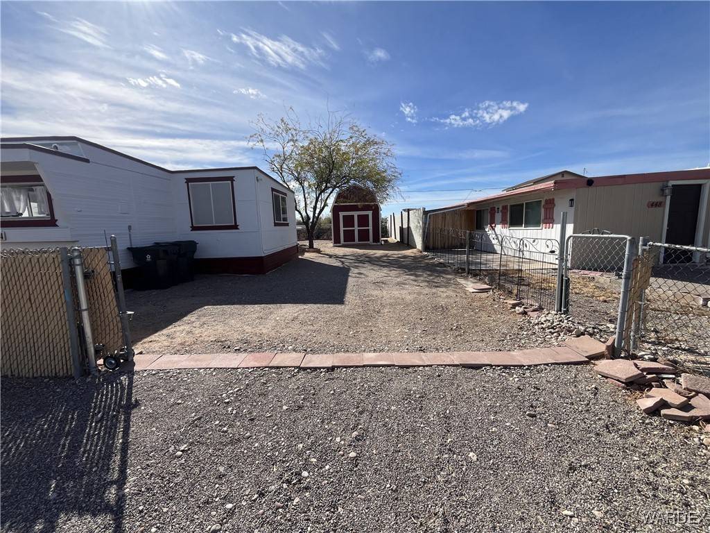 Bullhead City, AZ 86442,454 Swan DR