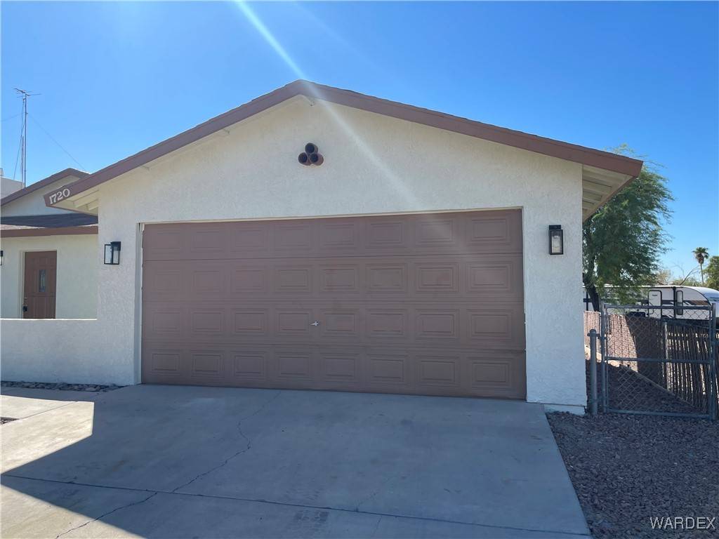 Fort Mohave, AZ 86426,1720 E Valencia RD