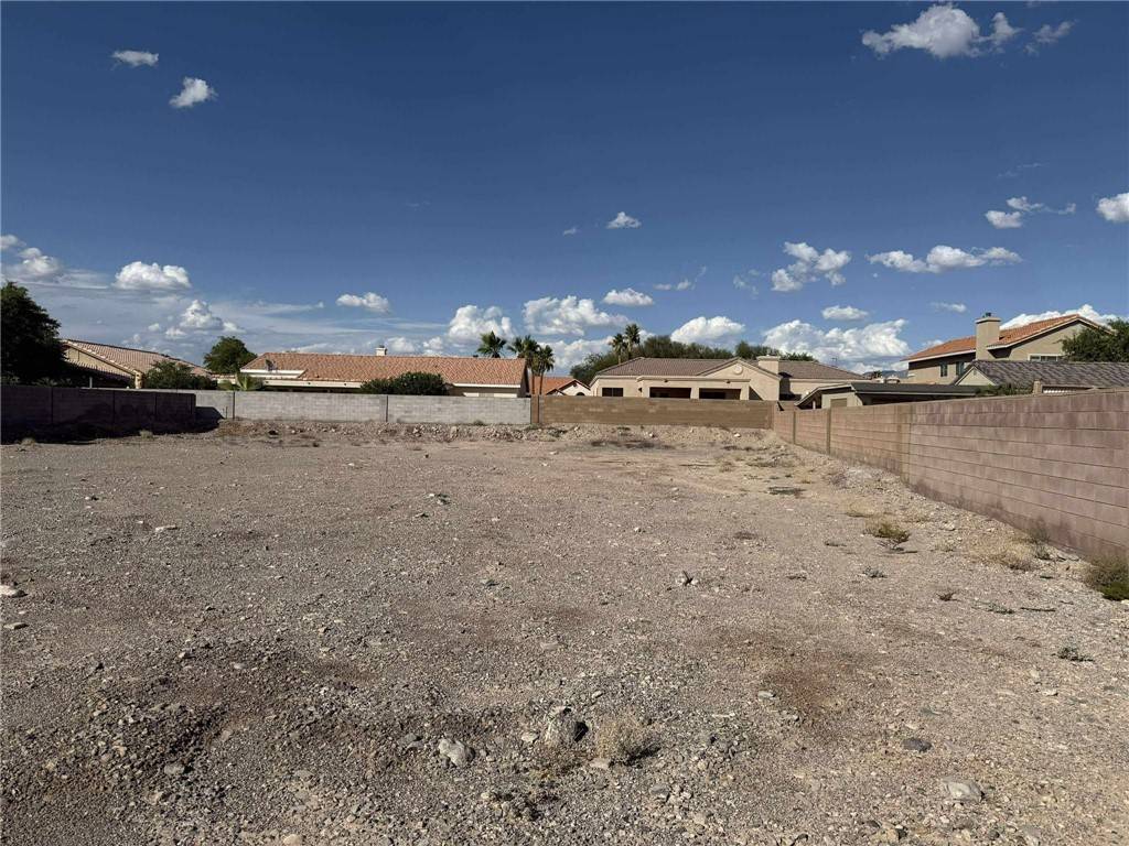 Bullhead City, AZ 86442,3770 Logans CT